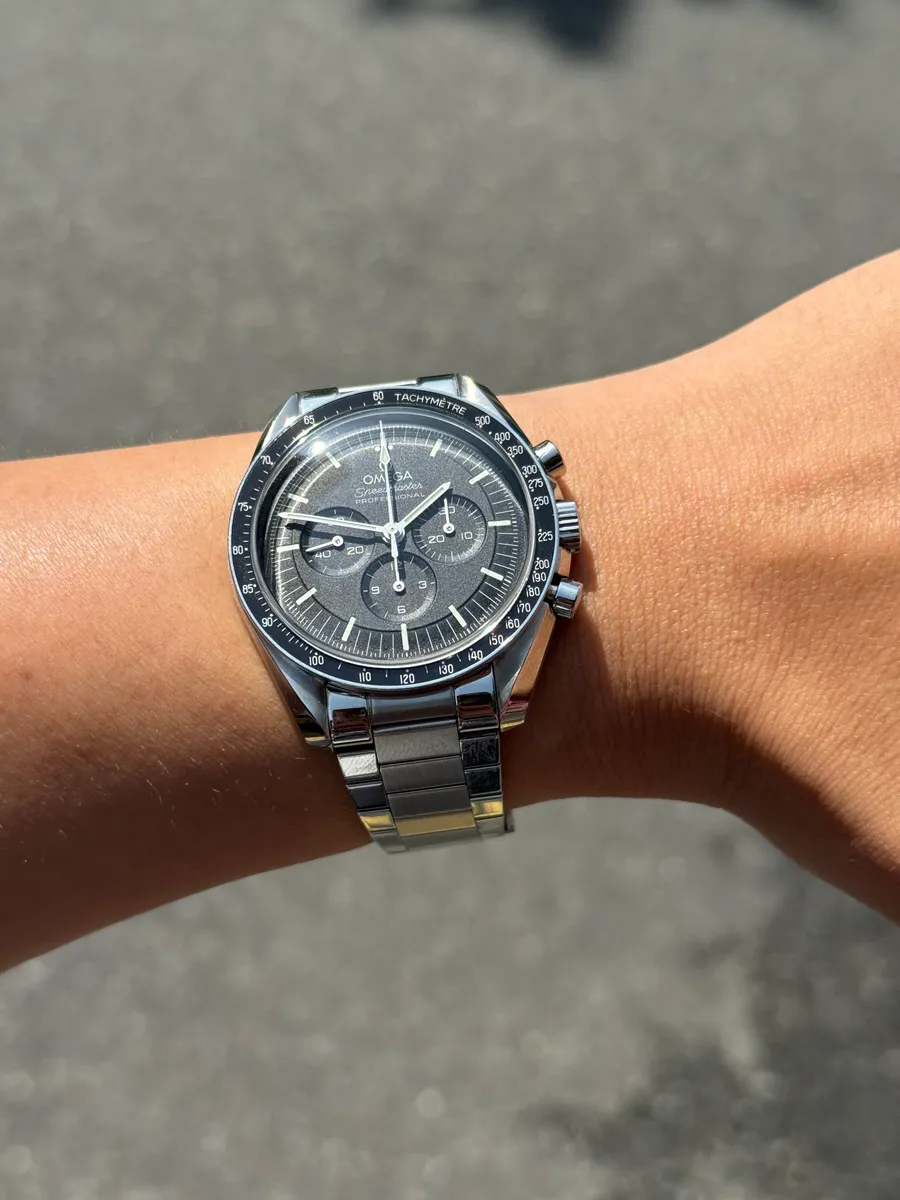 Omega(오메가) Speedmaster Professional Moonwatch (운모) 310.30.42.50.01.001