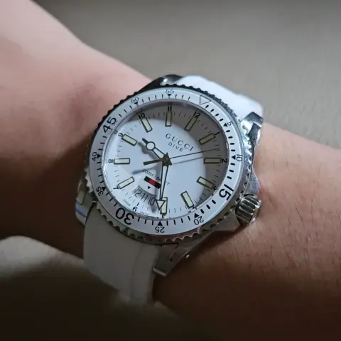 착용시 구찌갱 타이틀 습득
