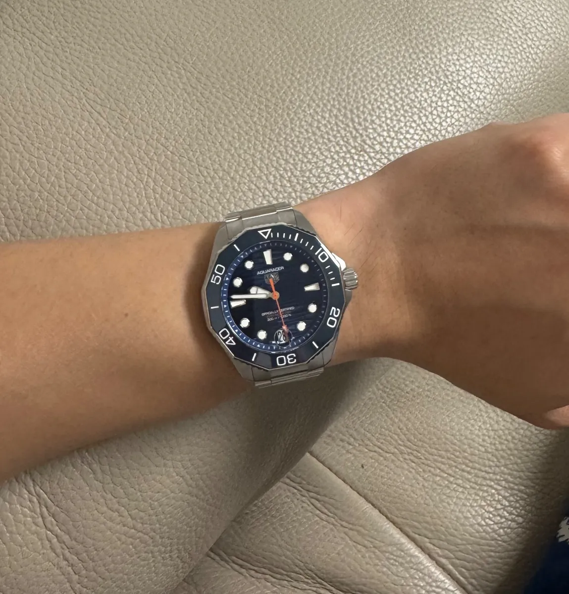 TAG Heuer(태그호이어) 아쿠아레이서 프로페셔널300 데이트 WBP5111.BA0013
