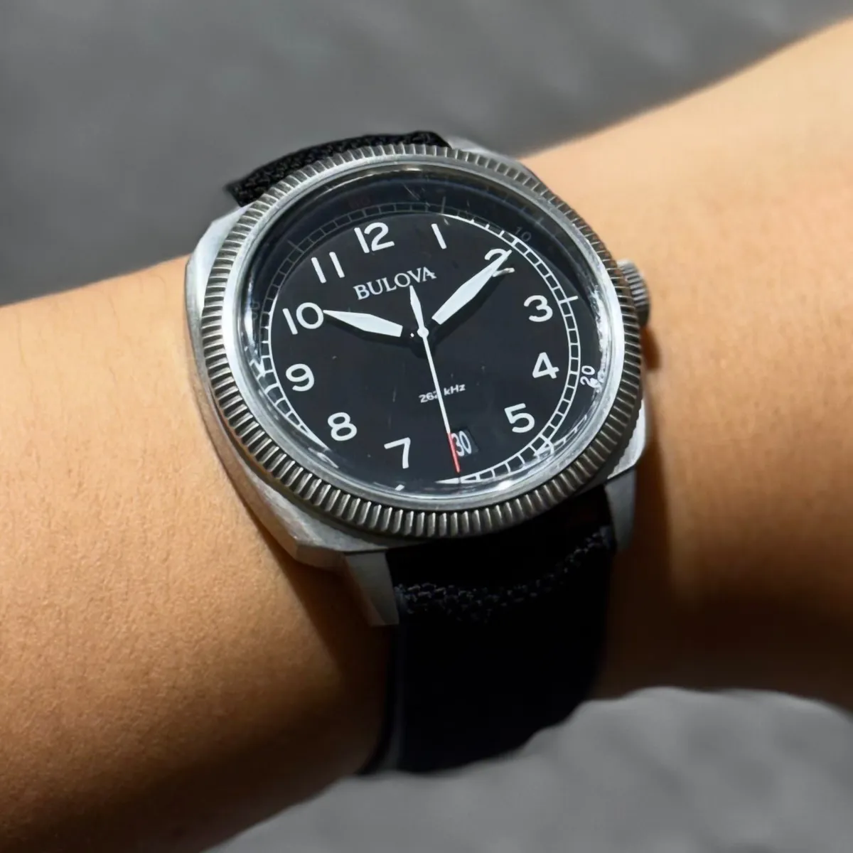 Bulova(부로바) Military UHF 96B230 96B230