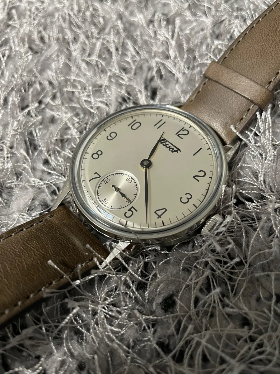 Tissot(티쏘) Heritage Petit Seconde T119.405.16.037.01
