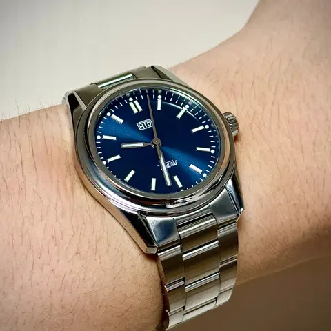 36mm Blue tool watch