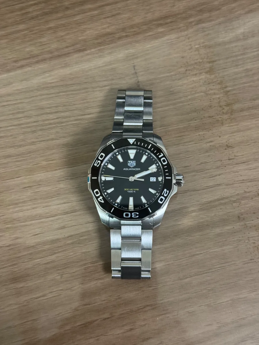 TAG Heuer(태그호이어) Aquaracer Aquaracer 300M Quartz 41mm WAY111A.BA0928